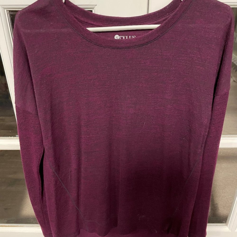 long sleeve sweater-wine/burgundy color